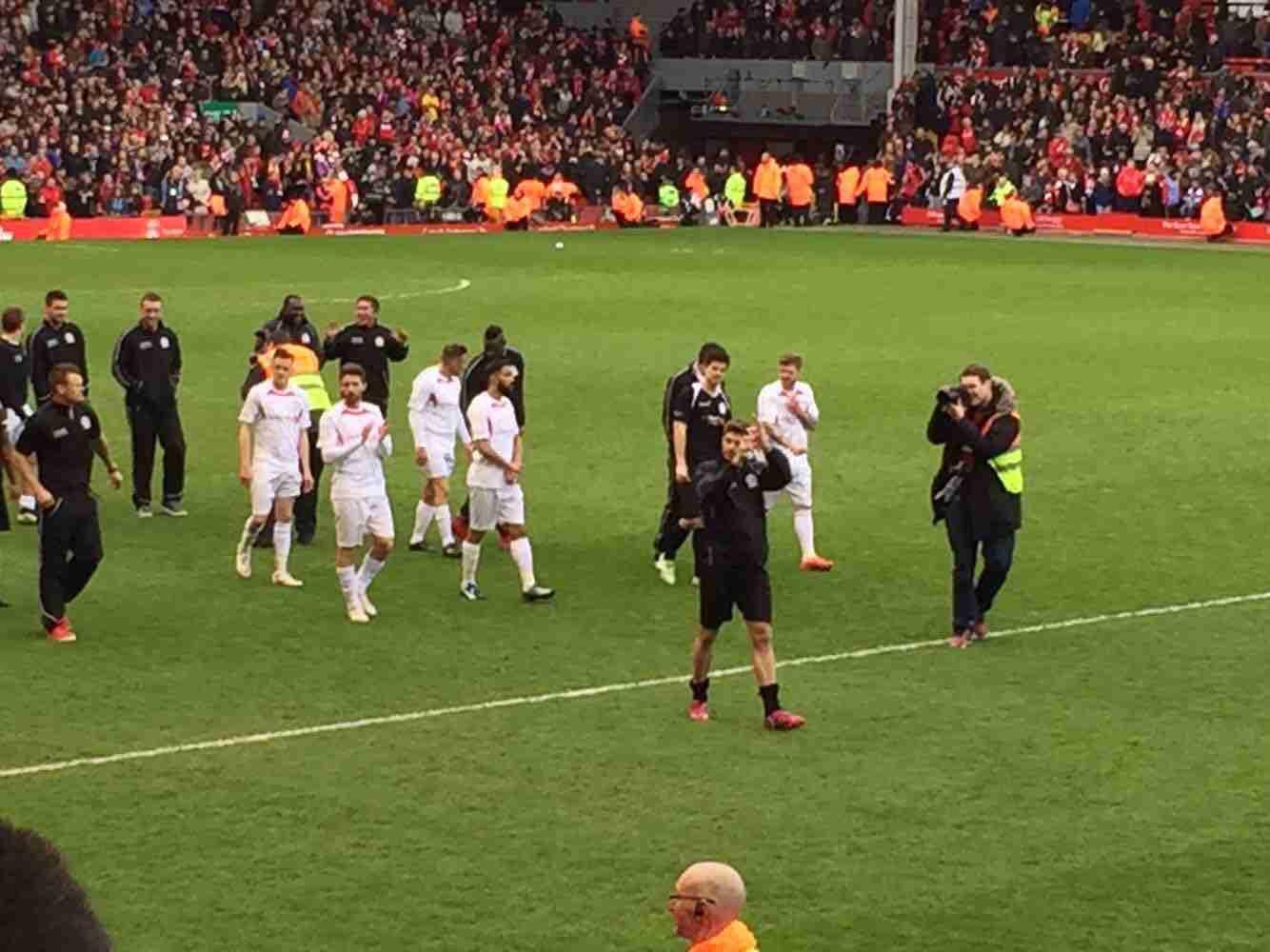 拜仁vs葡萄牙体育：凯恩、奥利塞、卡尔首发，阿方索替补（拜仁战葡萄牙体育：凯恩、奥利塞、卡尔进入首发，阿方索替补待命）