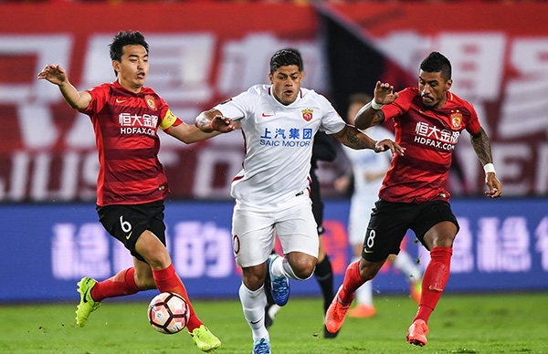 缺谁谁尴尬？本轮欧冠英超4胜1平1负，仅切尔西输球（英超军团欧冠本轮4胜1平1负，唯切尔西落败更显尴尬）