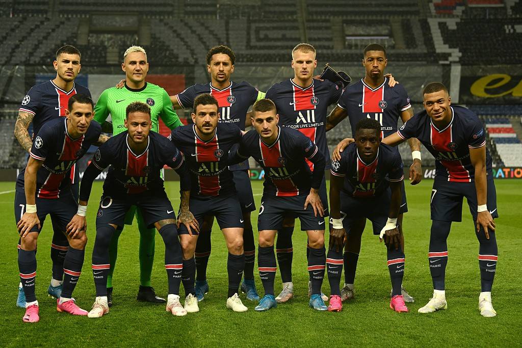 乔-罗顿：我对出现在边路区域感到自如，我很喜欢踢这个位置（乔-罗顿：踢边路让我感到从容，我非常喜欢这个位置）