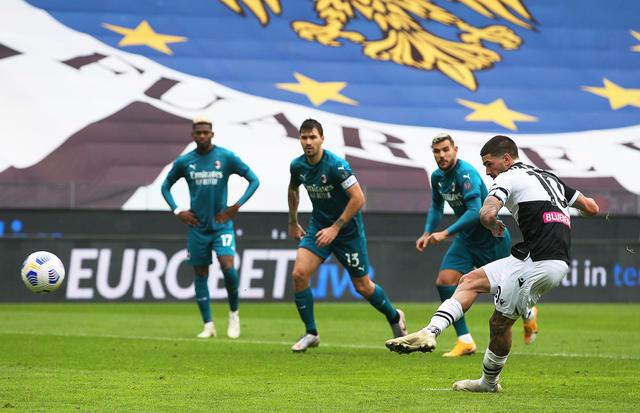 斯帕莱蒂：迪格雷戈里奥是一门；库普踢中卫就是为了参与进攻（斯帕莱蒂：迪格雷戈里奥值得信赖；派库普踢中卫是为加强进攻）