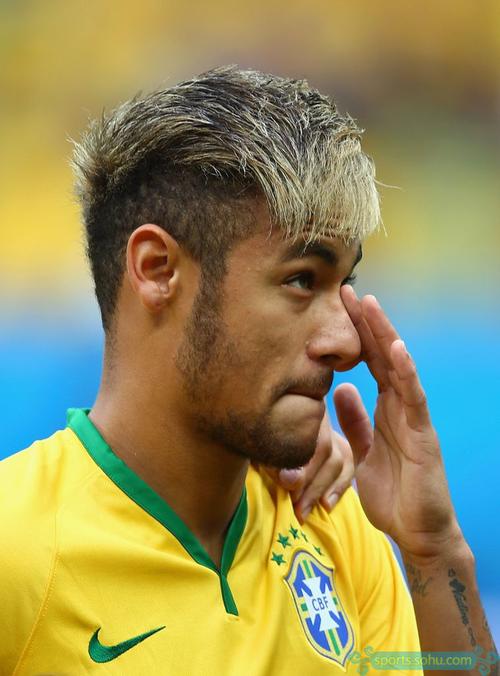 将门虎子，克鲁伊维特的四儿子肖恩代表巴萨竞技在季前赛破门（克鲁伊维特四子肖恩季前赛为巴萨竞技打入一球）