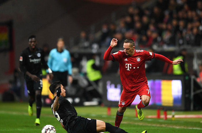 西蒙尼：巴埃纳在不同位置都能帮我们；我们有很大提升空间（西蒙尼：巴埃纳能胜任多位置助力球队，我们还有很大进步空间）