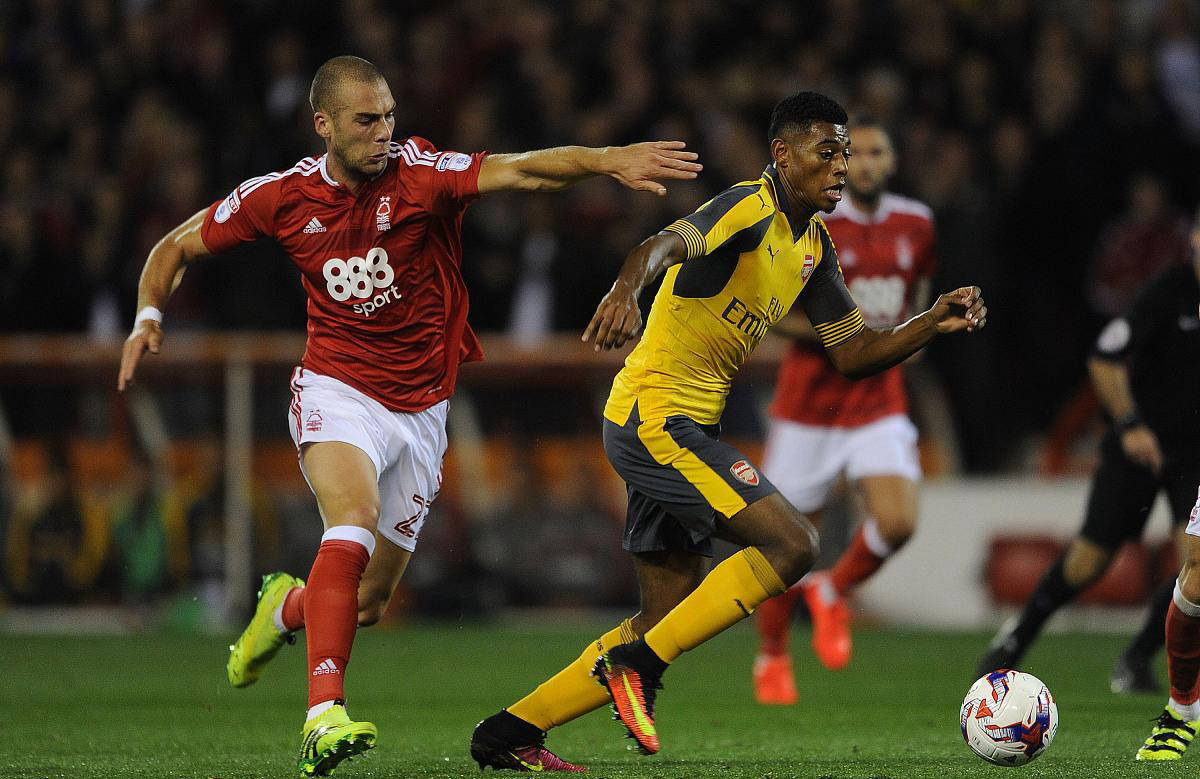 单局限时赛！赵心童最后关键时刻才分胜负！精彩又刺激（单局限时赛上演绝杀，赵心童最后一刻定胜负）